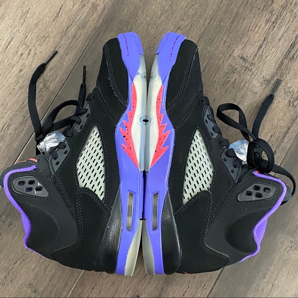 Air Jordan 5 Raptors Retro- Youth - Picture 8 of 14